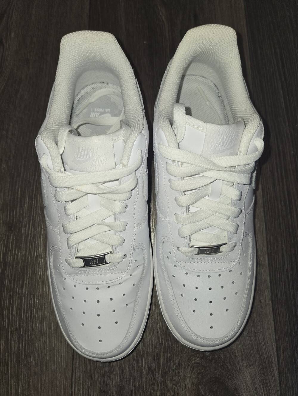 Nike White Low-Top Air Force 1 Sneakers